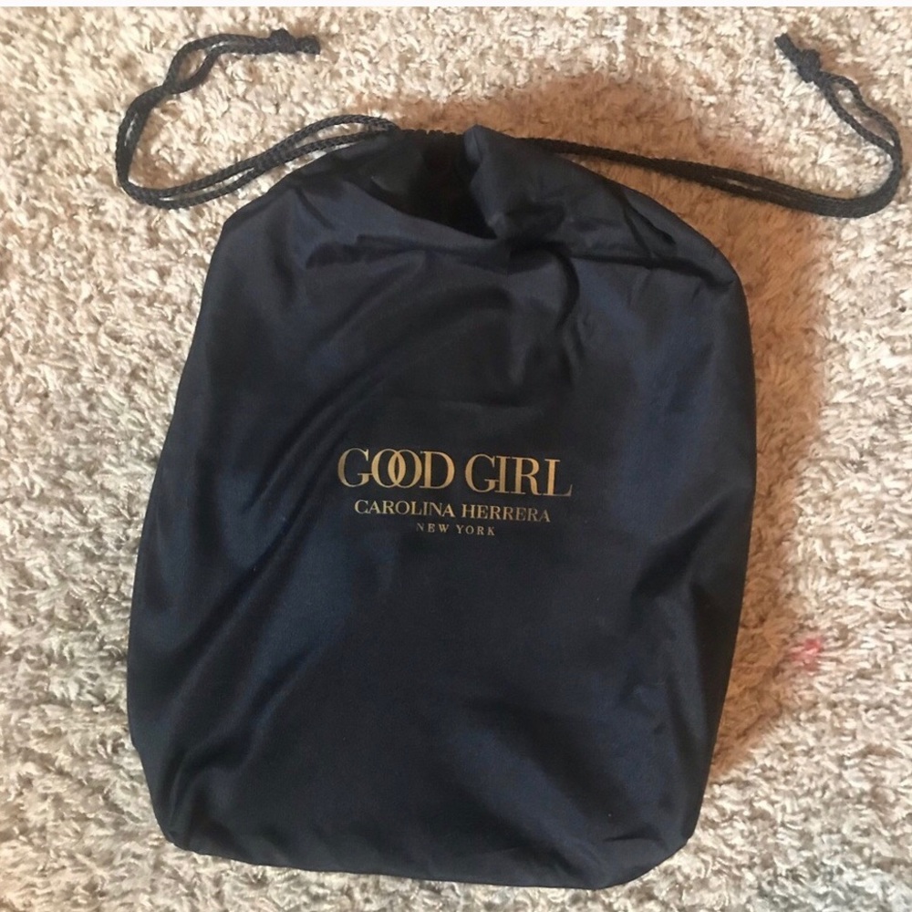 CAROLINA HERRERA GOOD GIRL VELVET BAG - Picture 2 of 7